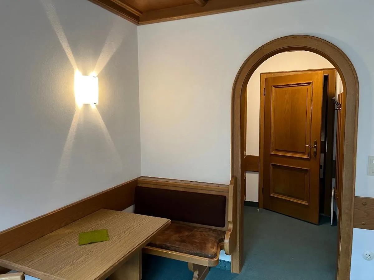 Homestay Landhaus Wechselberger Apartment Saalbach-Hinterglemm
